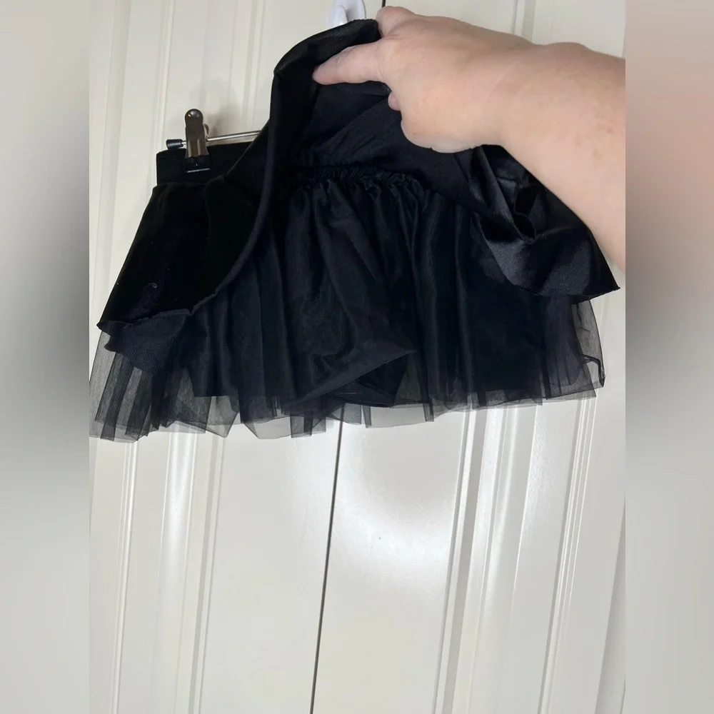 Weissman Balera Stretch Tiered TuTu Dance Skirt with Shorts Size Medium Child